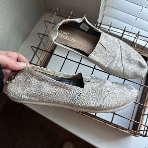 TOMS Alpargatas Sand - Picture 1 of 7